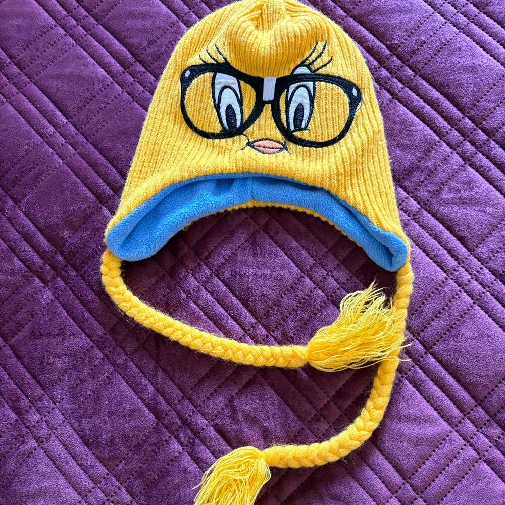 Tweety Bird with Glasses Knit Hat